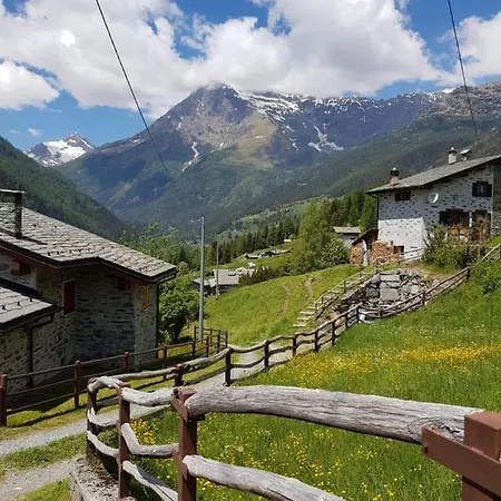 Casa Aceri Rossi Daire Chiesa in Valmalenco